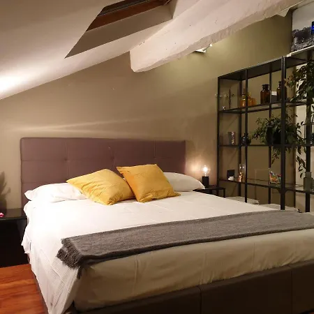 Vico - Corso 11 * Milan